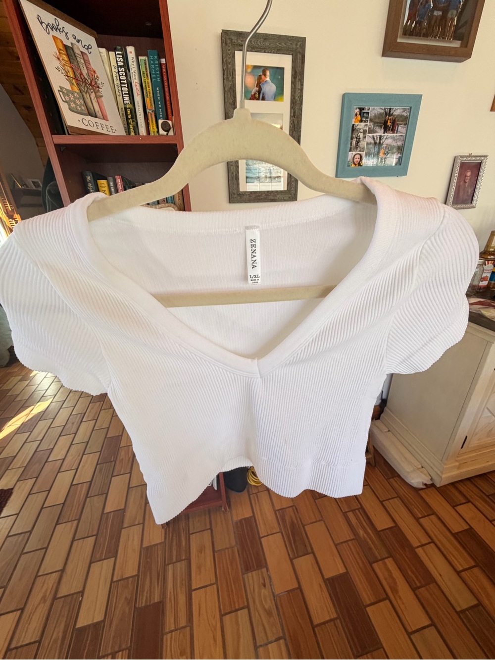 Zenana Outfitters White Ribbed V-Neck Cropped Top